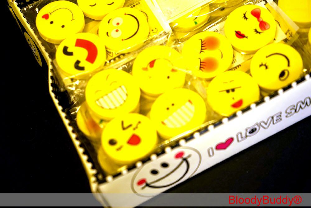 TreuePr&auml;sent Radiergummi Lachgesicht