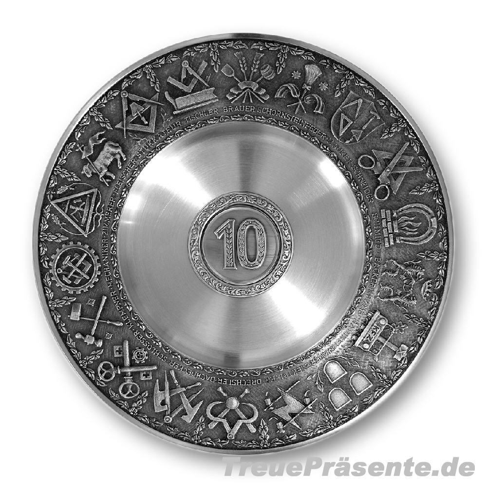 Zinnteller als Treuepr&auml;sent